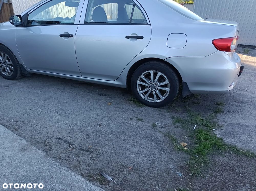 Toyota Corolla 1.4 D-4D Life - 9