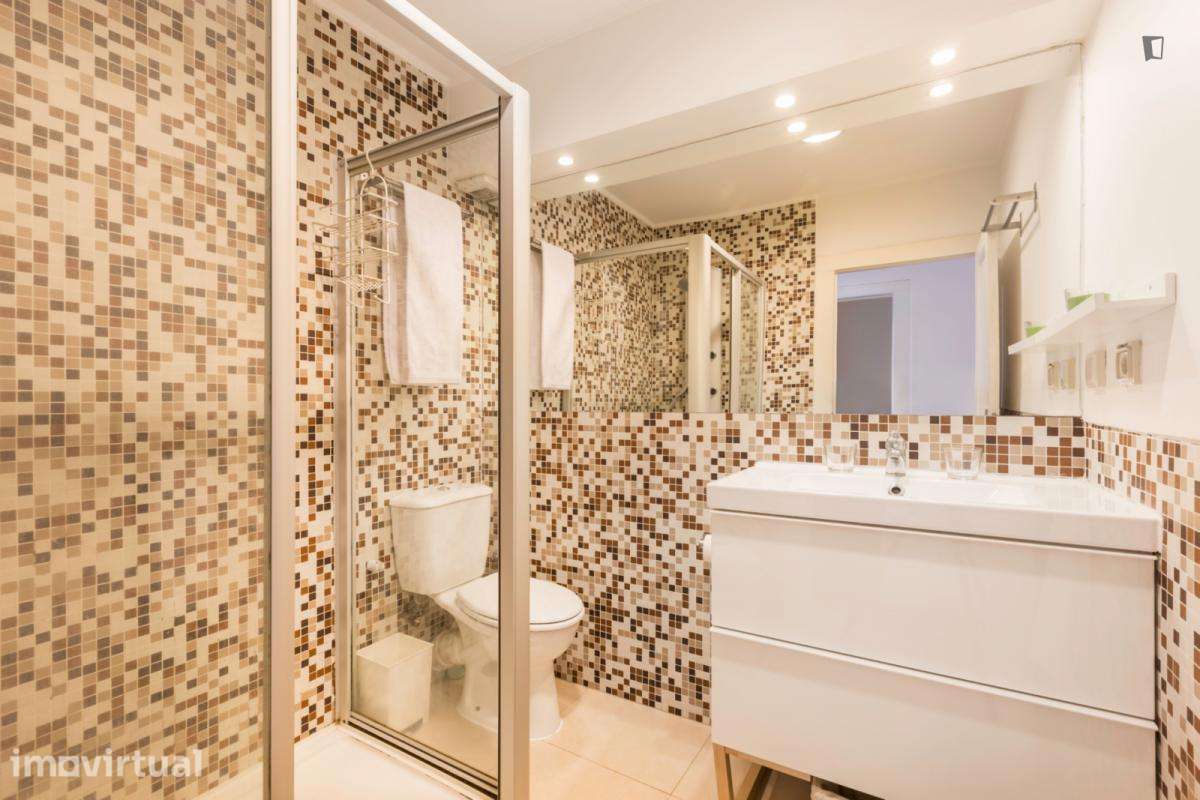 Apartamento com 2 quartos - localizado em Graça Lisbon - Grande imagem: 2/20