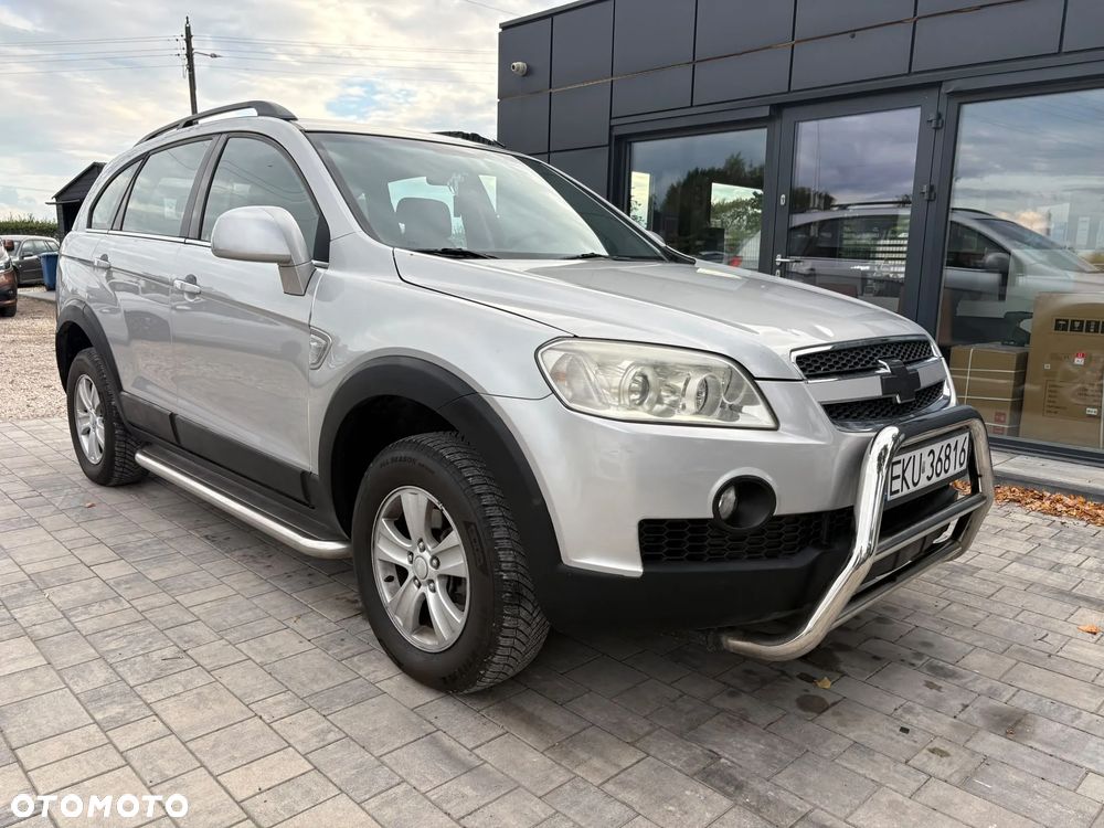 Chevrolet Captiva 2.4 2WD 7 Sitzer LS - 1