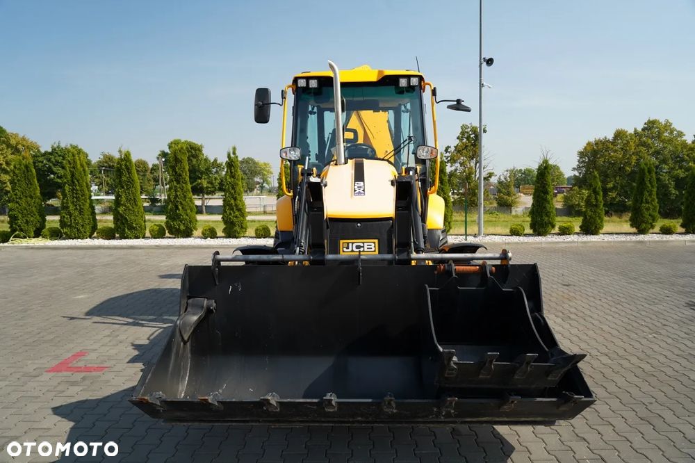 JCB 3CX / KOPARKO-ŁADOWARKA / FABRYCZNIE NOWA / 0 MTH - 18