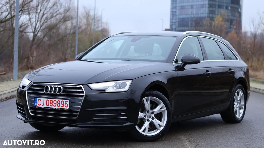 Audi A4 Avant 2.0 TDI S tronic Sport - 1