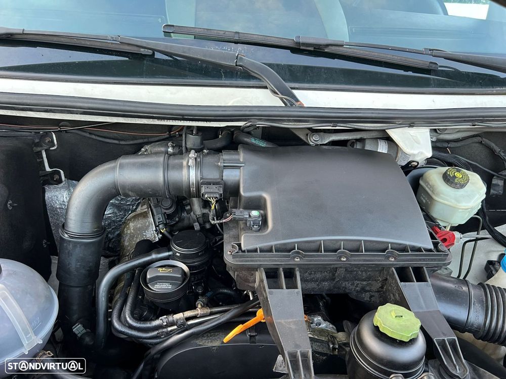 VW Crafter 35 2.5 TDi 164 Média - 15