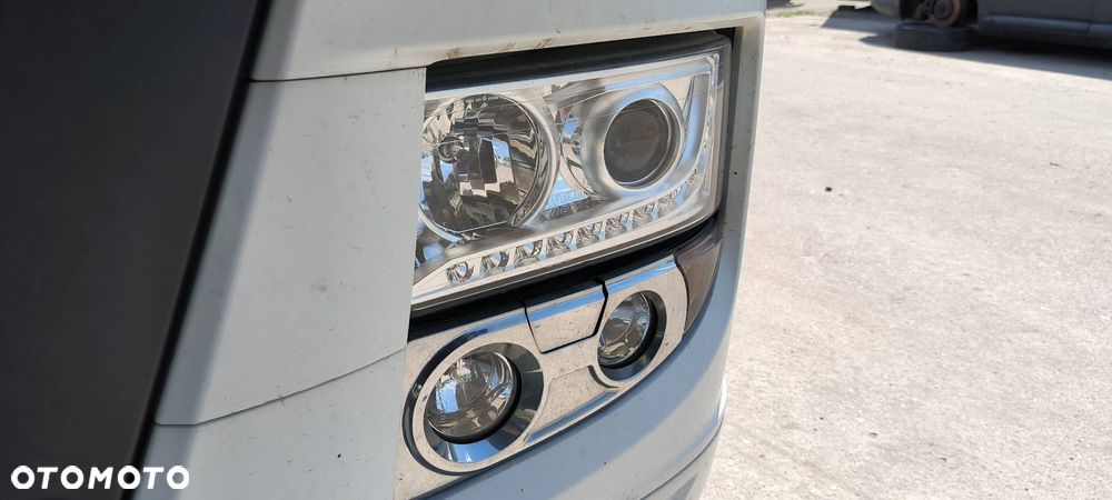 LAMPA LEWA PRZÓD IVECO STRALIS AS440ST/P LNG LED - 3