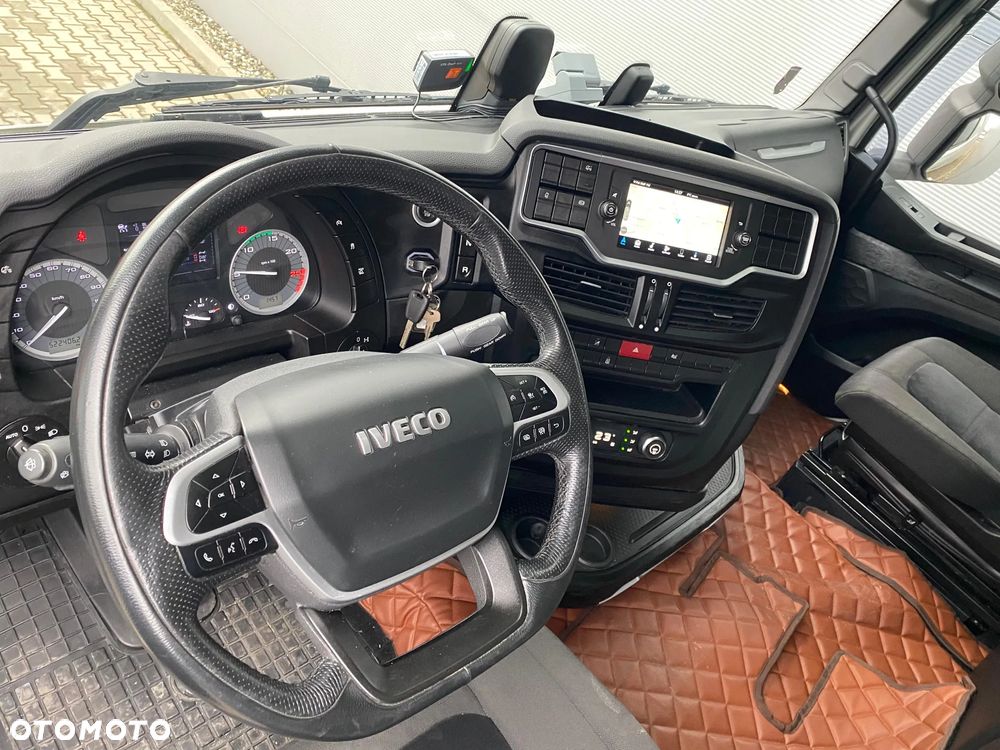 Iveco S-WAY AS440S49T/P (STANDARD) - 22