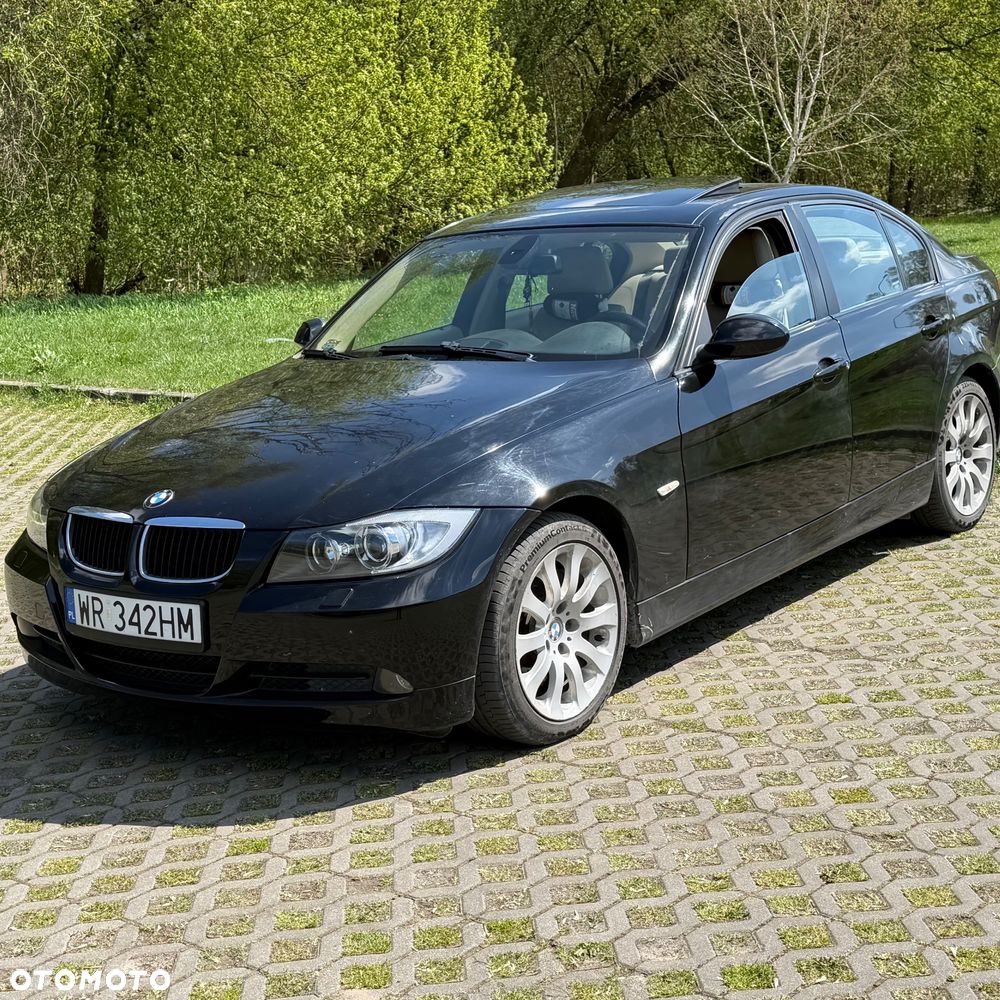 BMW Seria 3 335i - 1