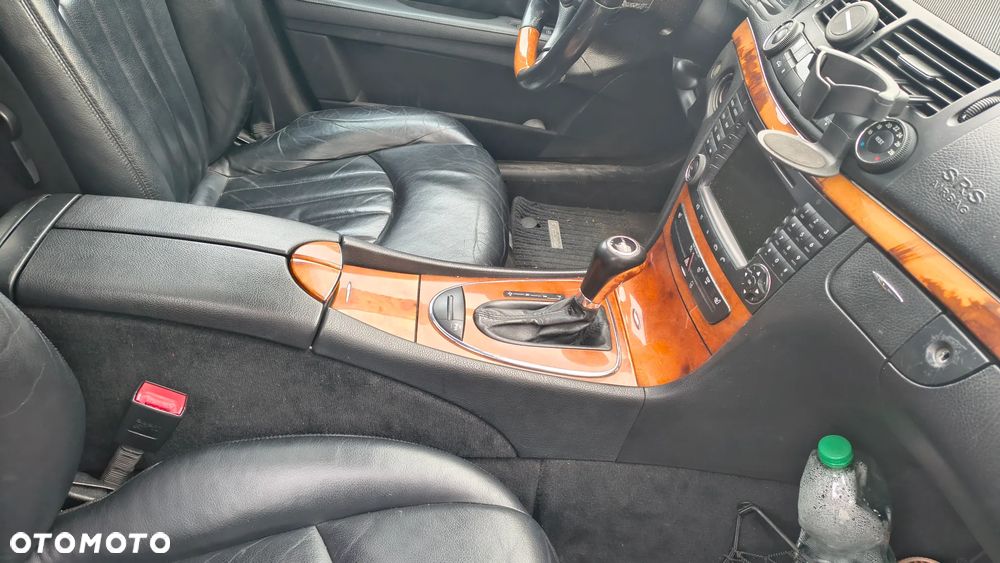 Mercedes-Benz Klasa E - 20