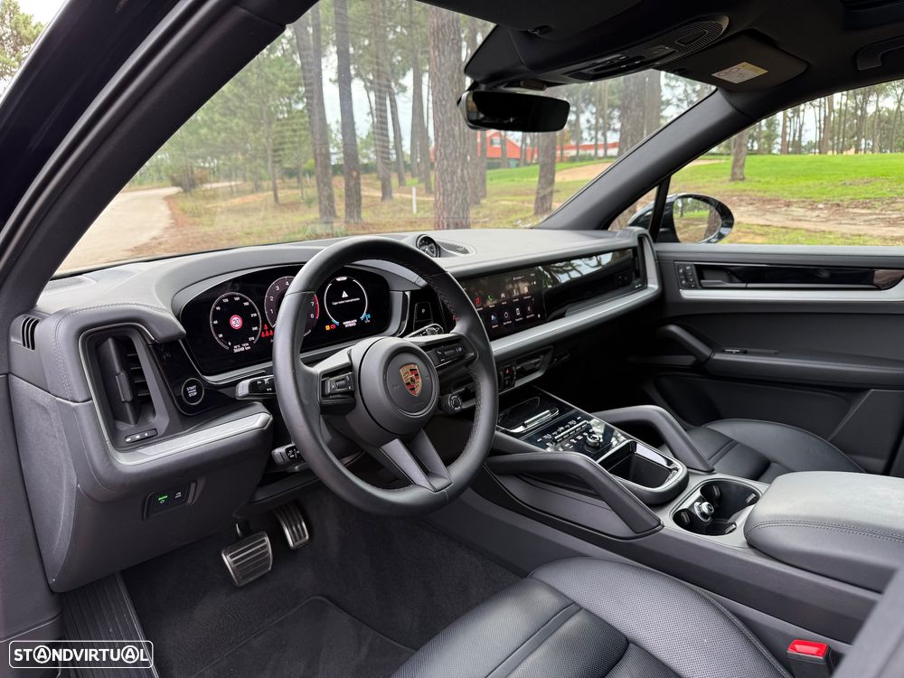 Porsche Cayenne E-Hybrid - 8