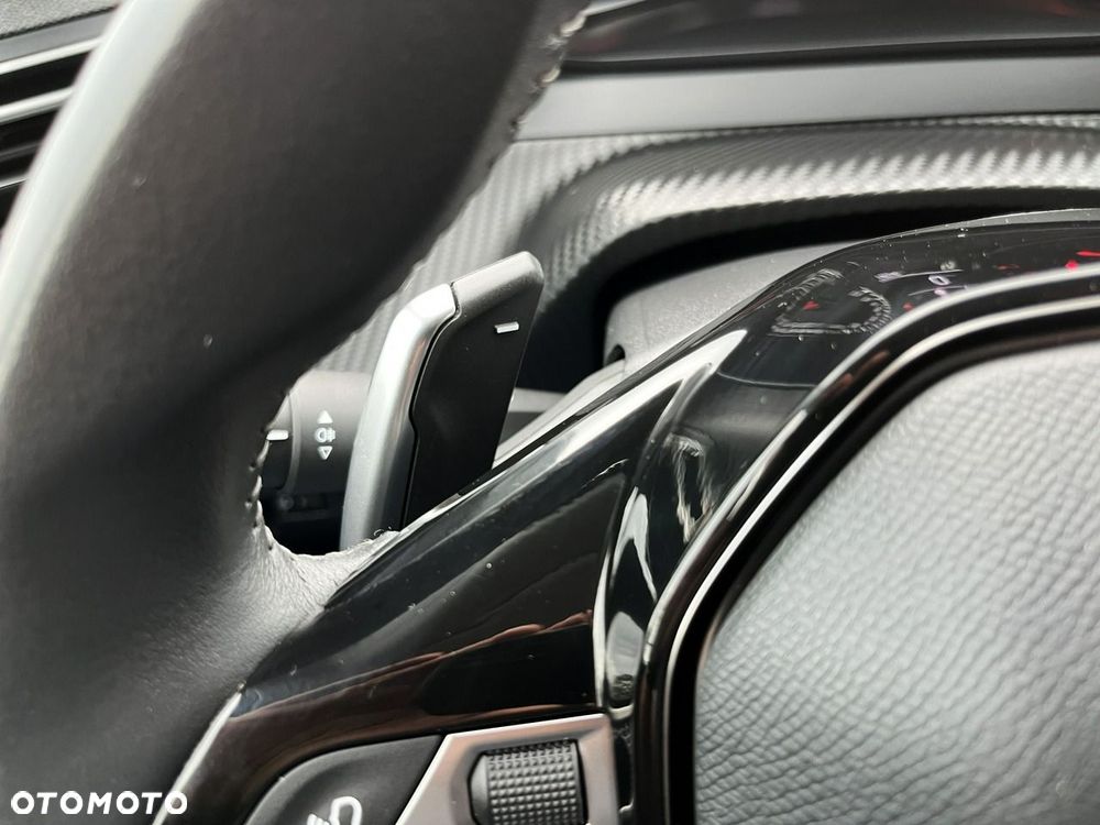 Peugeot 2008 PureTech 130 Allure S&S EAT8 - 15