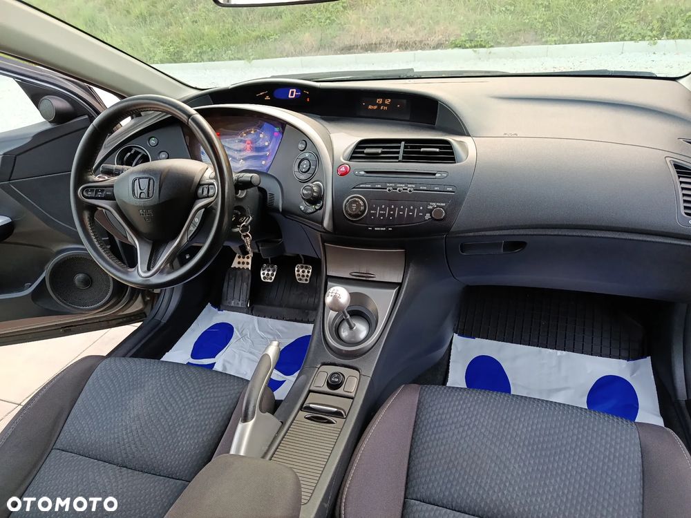 Honda Civic - 25