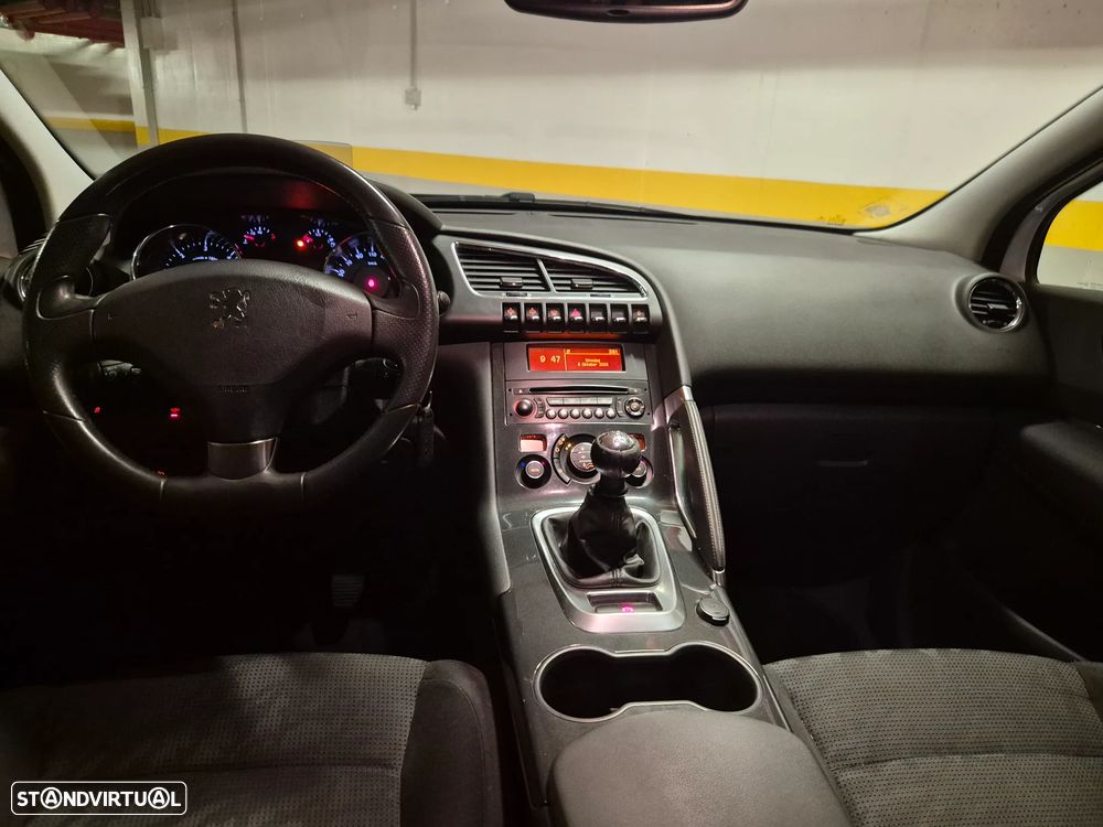 Peugeot 3008 1.6 HDi Style - 30