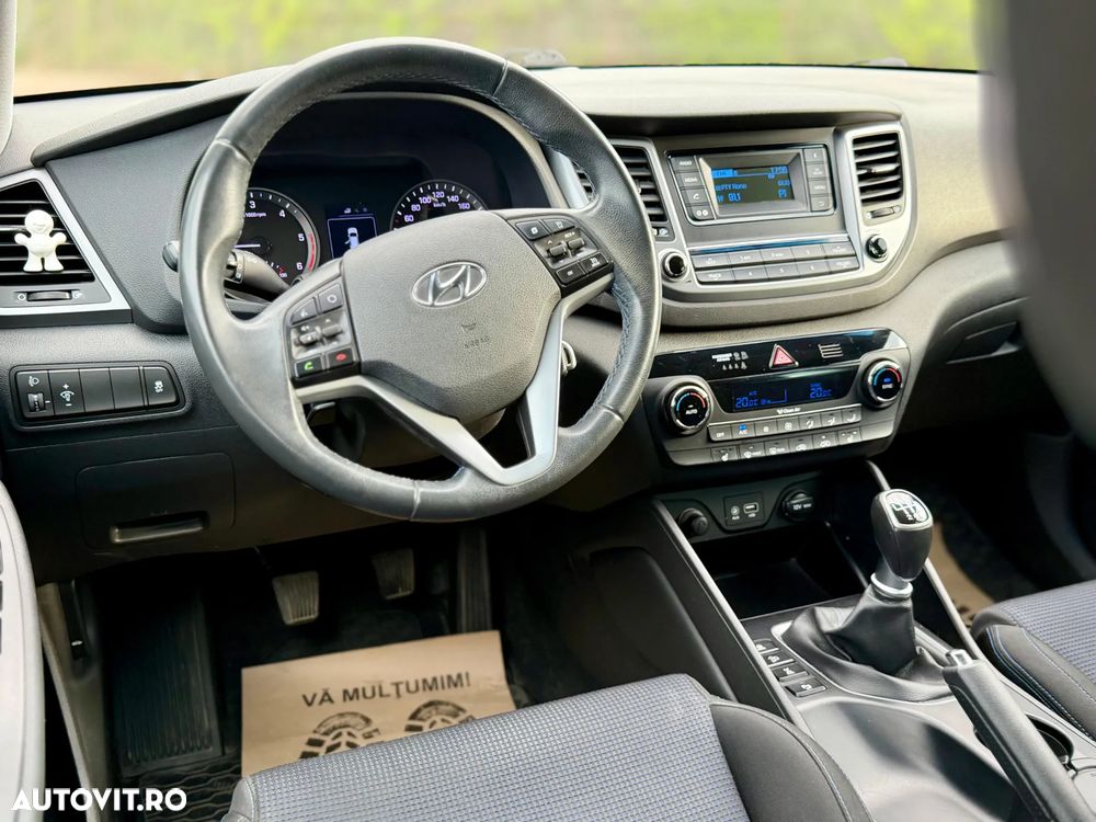 Hyundai Tucson 2.0 CRDI 4WD 6MT Style - 9