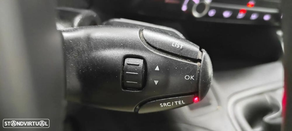 Peugeot Partner 3 Lugares - 35
