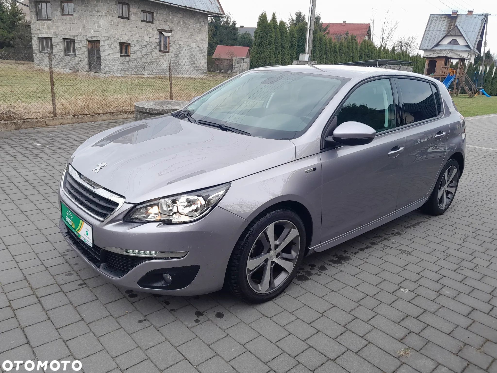 Peugeot 308 1.6 BlueHDi Style S&S - 1
