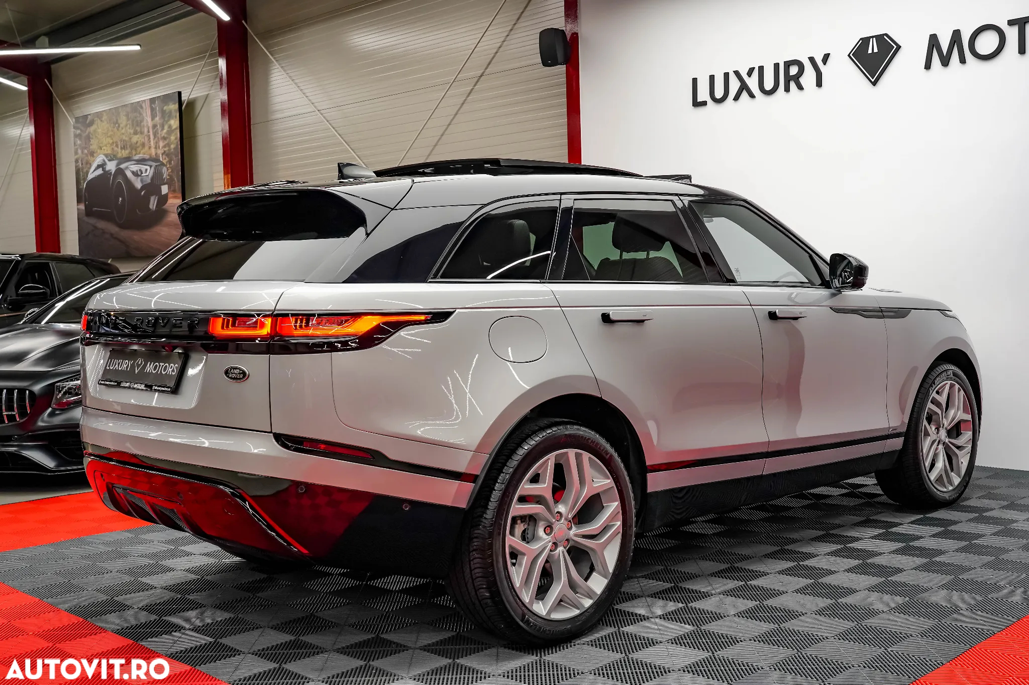 Land Rover Range Rover Velar R-Dynamic 2.0 D200 MHEV HSE - 15