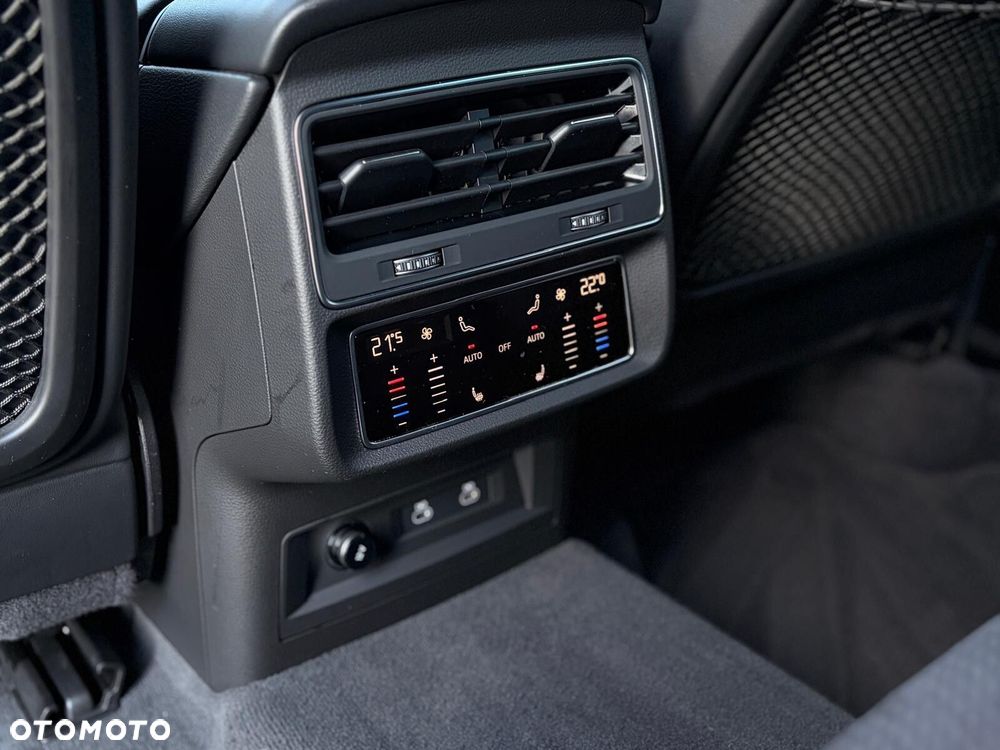 Audi Q7 55 TFSI mHEV Quattro S Line Tiptr - 20