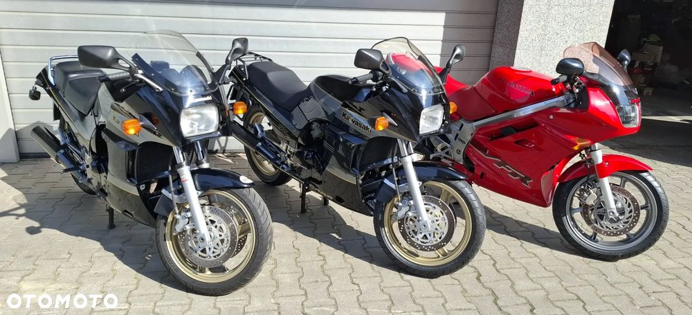 Kawasaki GPZ - 16