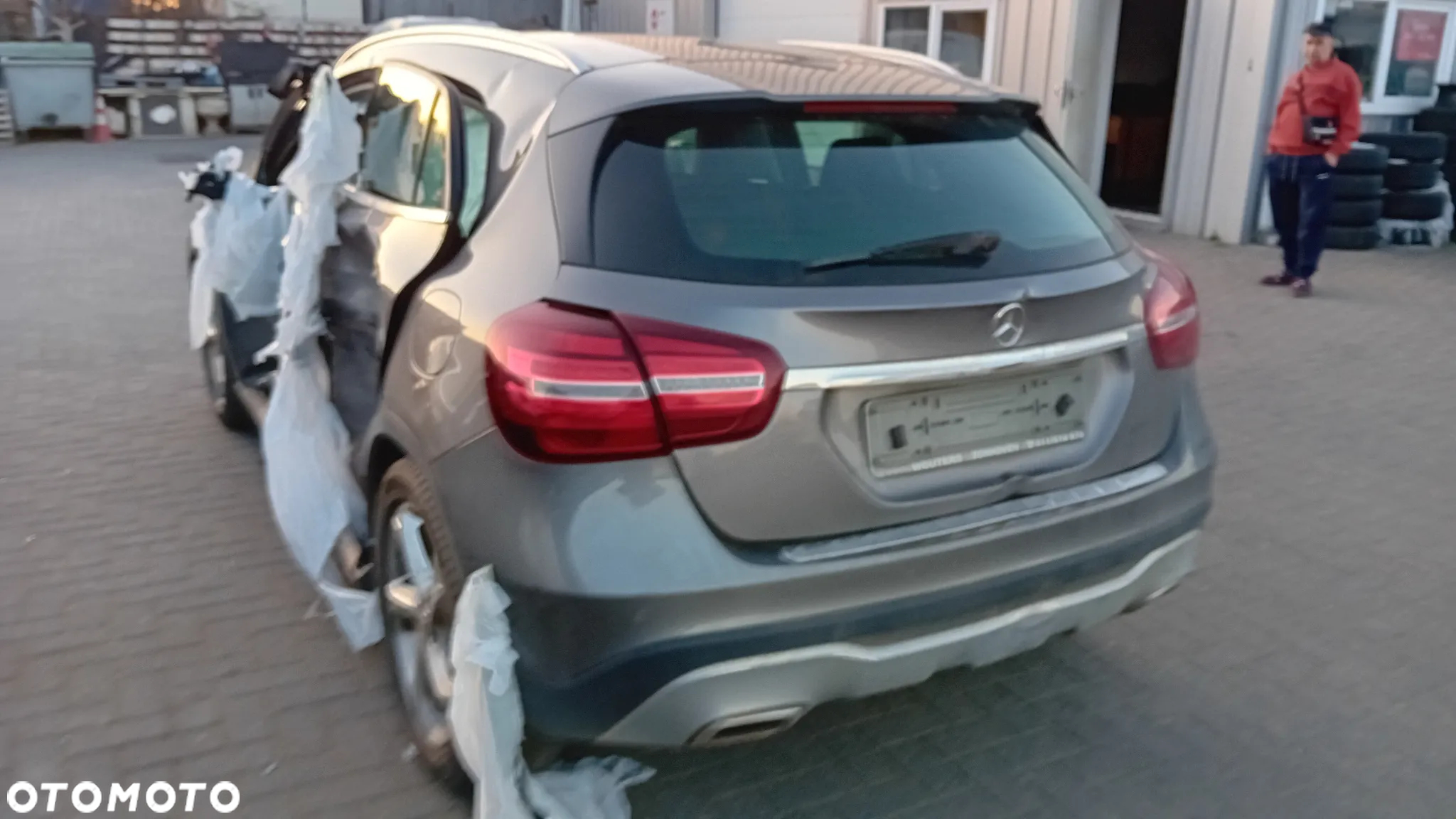 Mercedes-Benz GLA - 3