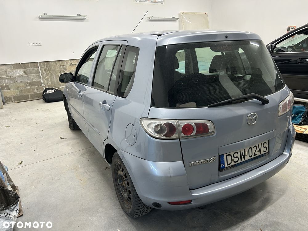 Mazda 2 - 1
