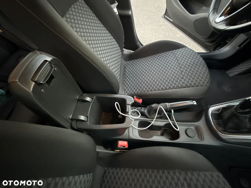 Opel Astra 1.4 T Elite - 13