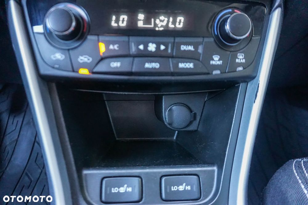 Suzuki SX4 1.6 Premium - 19