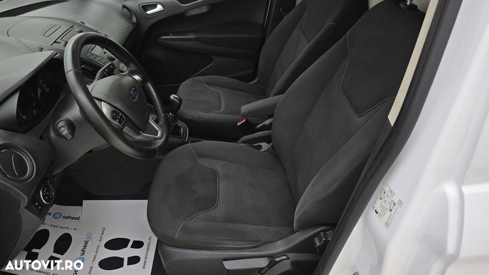 Ford Transit - 12