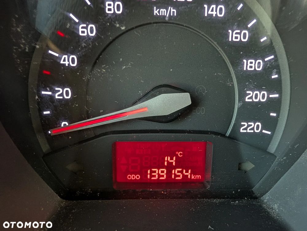 Kia Rio 1.4 XL - 7