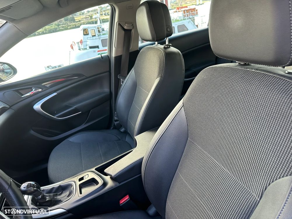 Opel Insignia 2.0 CDTI executive ecoFLEX - 11