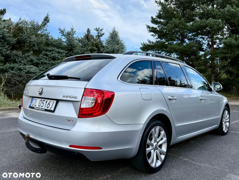 Skoda Superb 2.0 TDI 4x4 Business DSG - 6