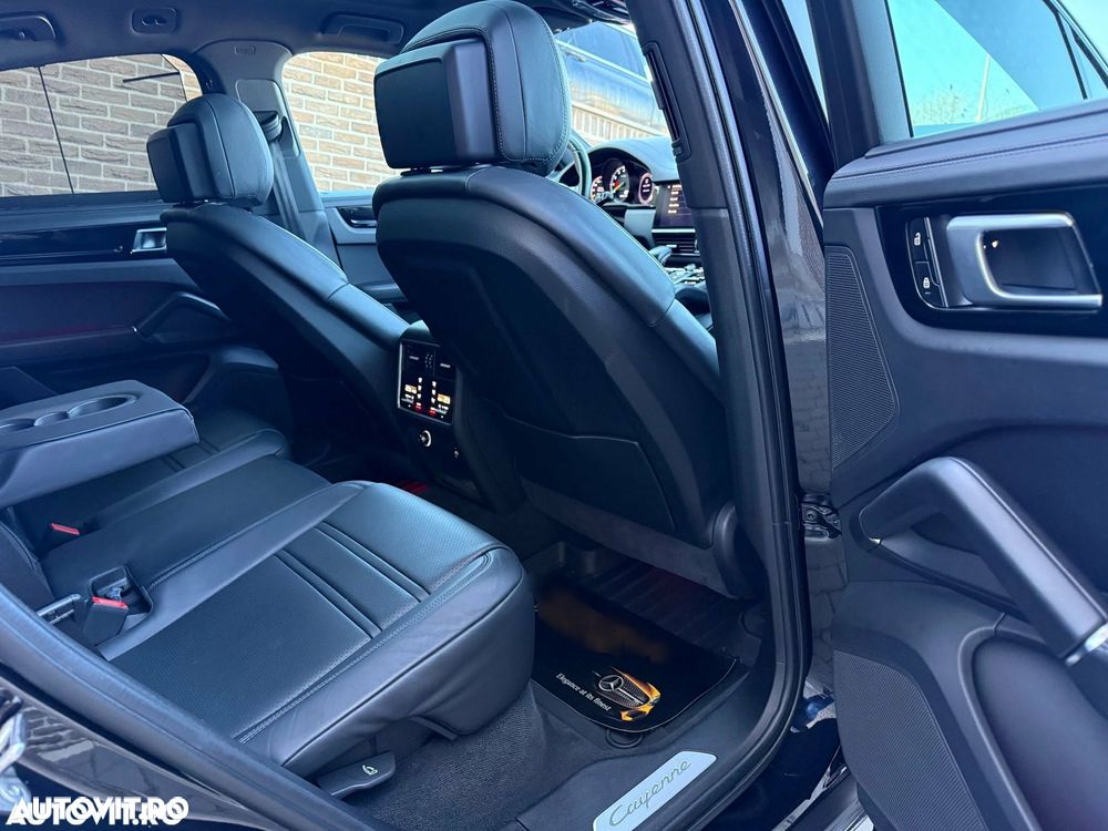 Porsche Cayenne Coupe E-Hybrid Tiptronic S - 15