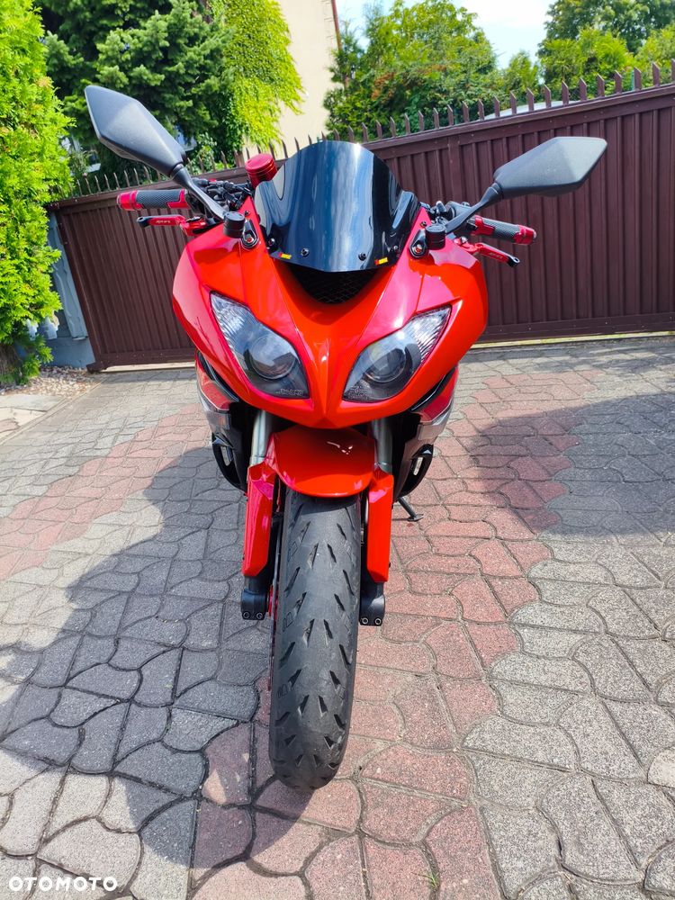 Kawasaki Ninja - 4