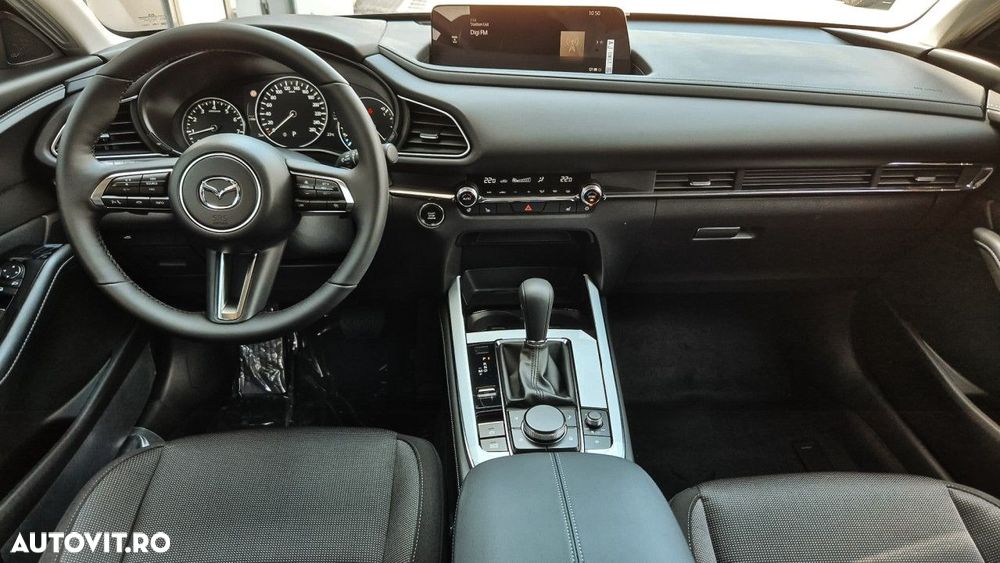 Mazda CX-30 - 12