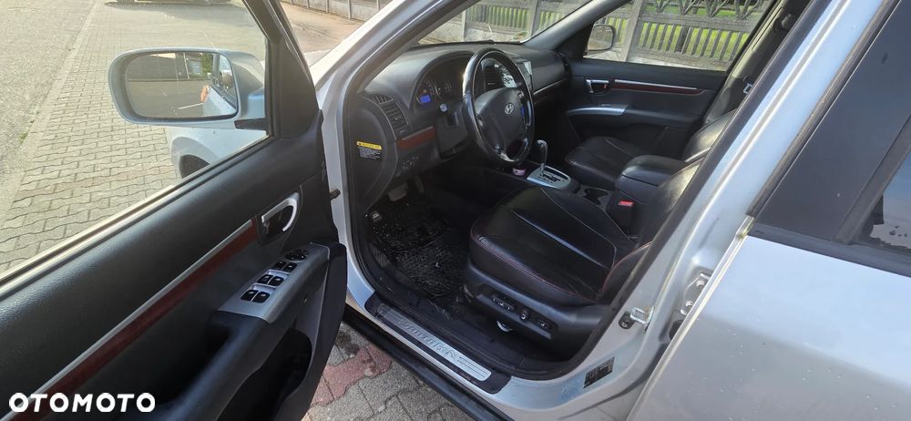 Hyundai Santa Fe 2.2 CRDi Executive + - 6
