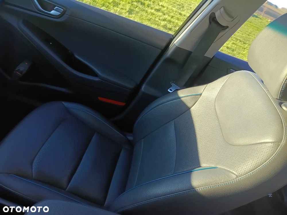 Hyundai IONIQ Plug-in hybrid Platinum - 16