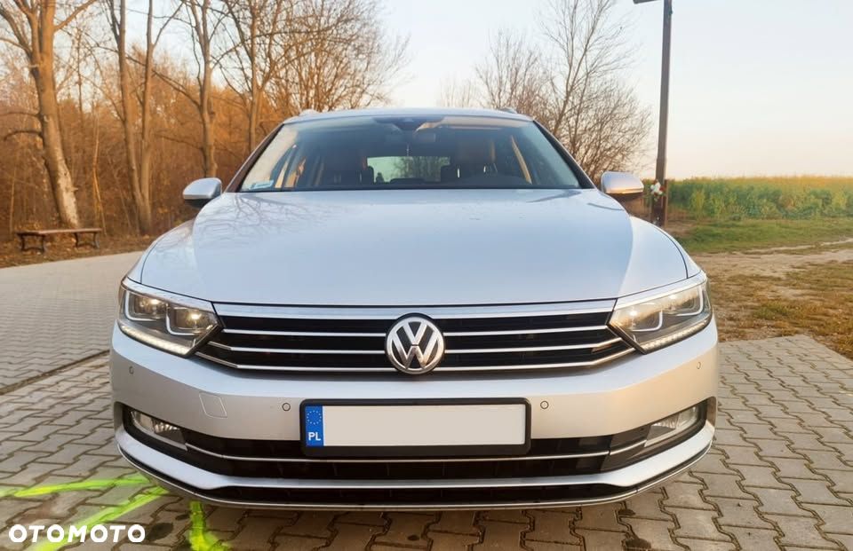 Volkswagen Passat 2.0 TDI SCR DSG Highline - 4