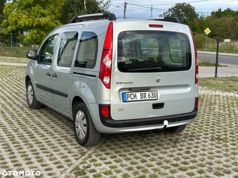 Renault Kangoo 1.6 16V Privilege - 10