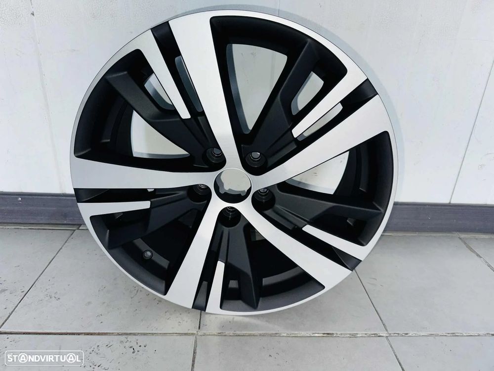 Jante Peugeot 3008 / Peugeot 5008 R18 - J10 - 2