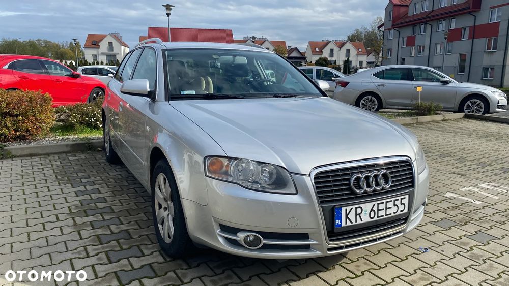 Audi A4 Avant - 1