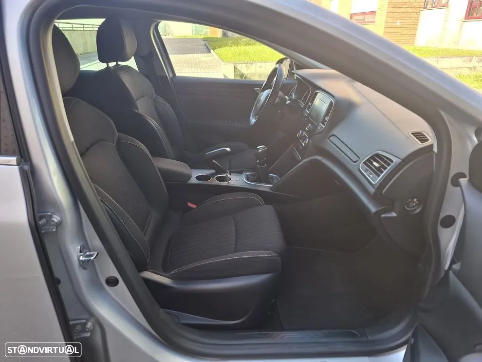 Renault Mégane Sport Tourer 1.5 Blue dCi Limited - 16