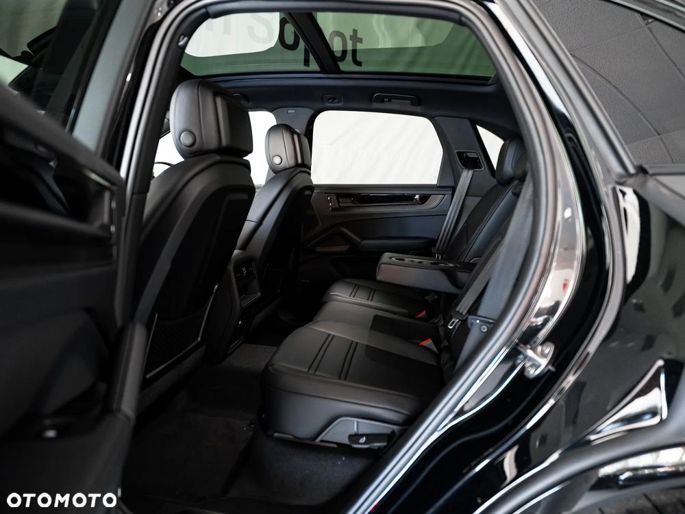 Porsche Cayenne Black Edition - 15