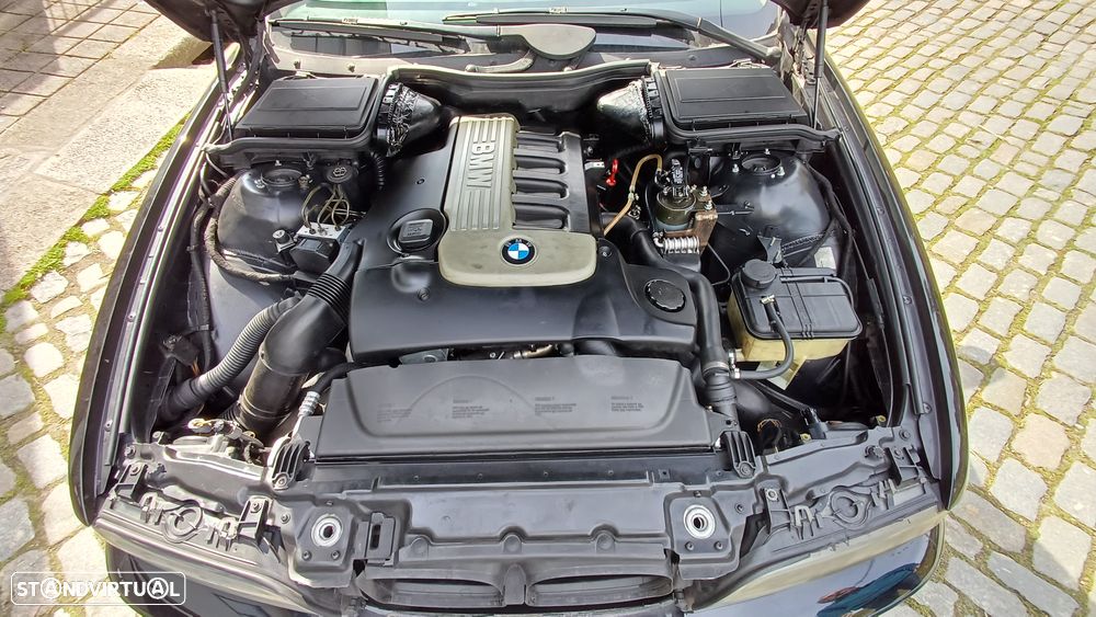 BMW 525 dA Touring - 11