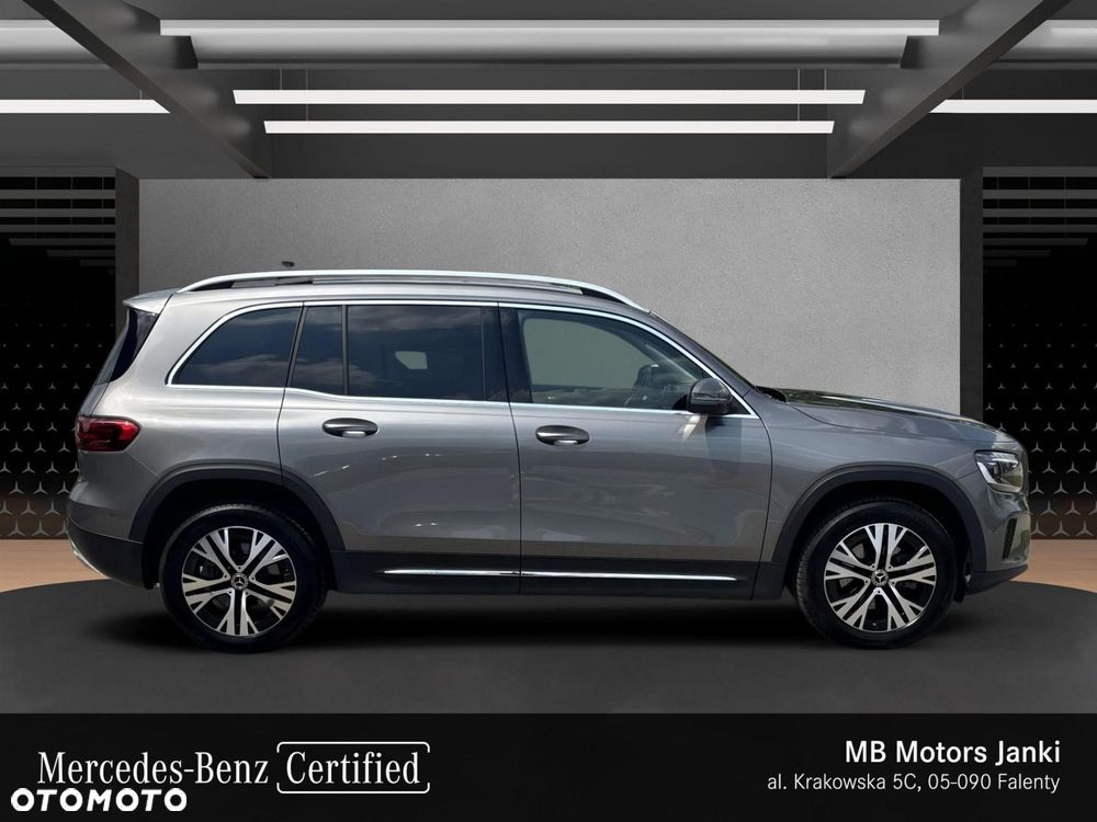 Mercedes-Benz GLB - 7