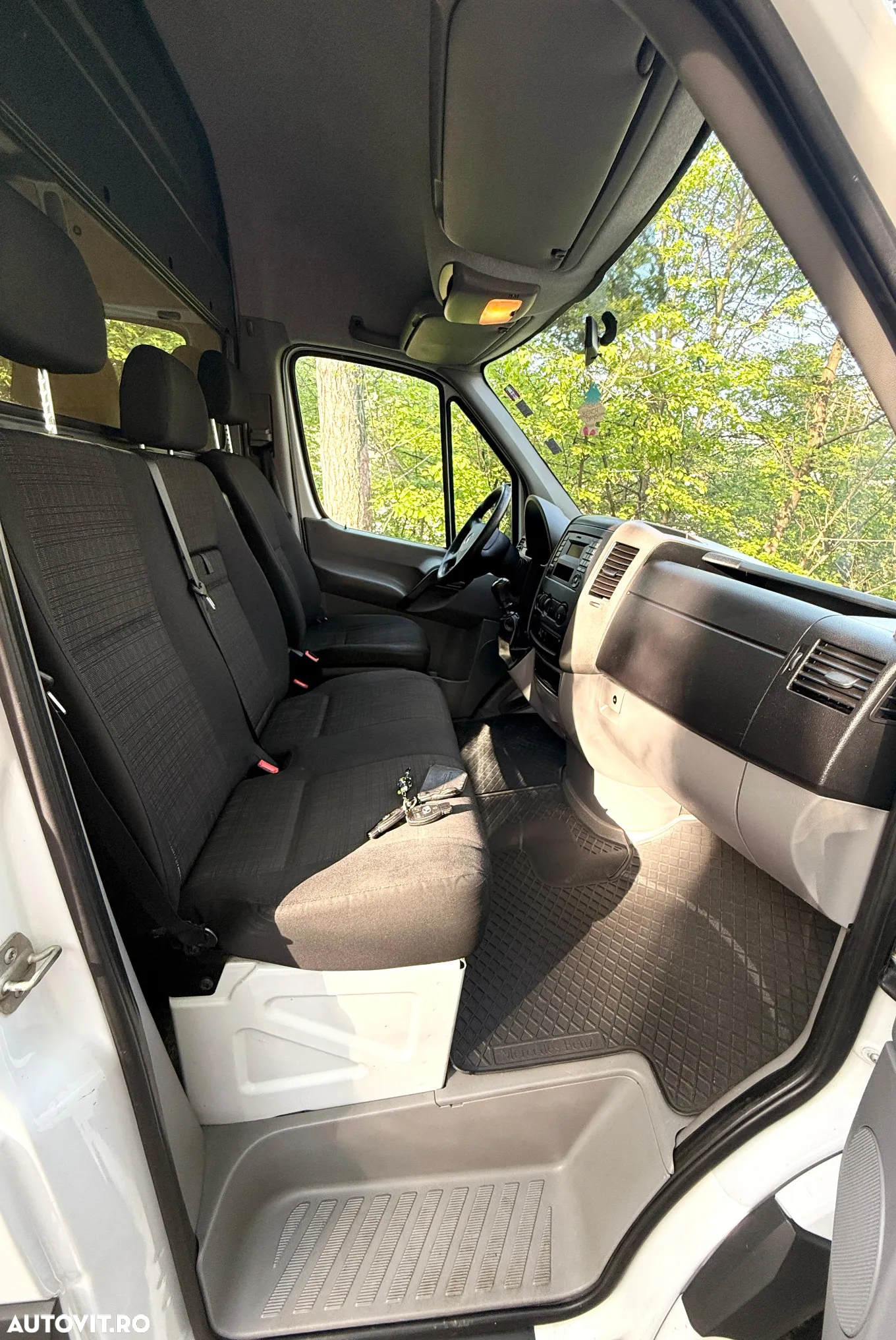 Mercedes-Benz SPRINTER - 17