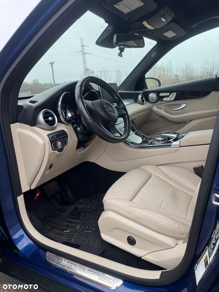 Mercedes-Benz GLC 300 4Matic 9G-TRONIC - 8