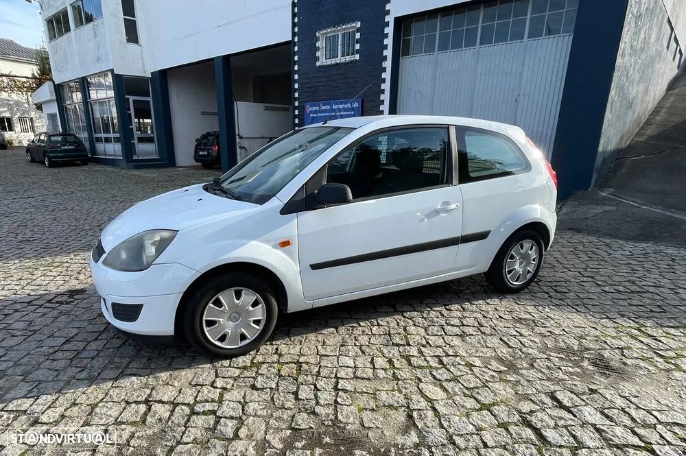Ford Fiesta Van 1.4 Tdci  A/C - 2
