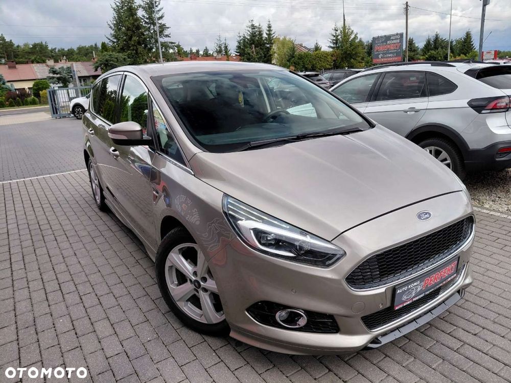 Ford S-Max - 4