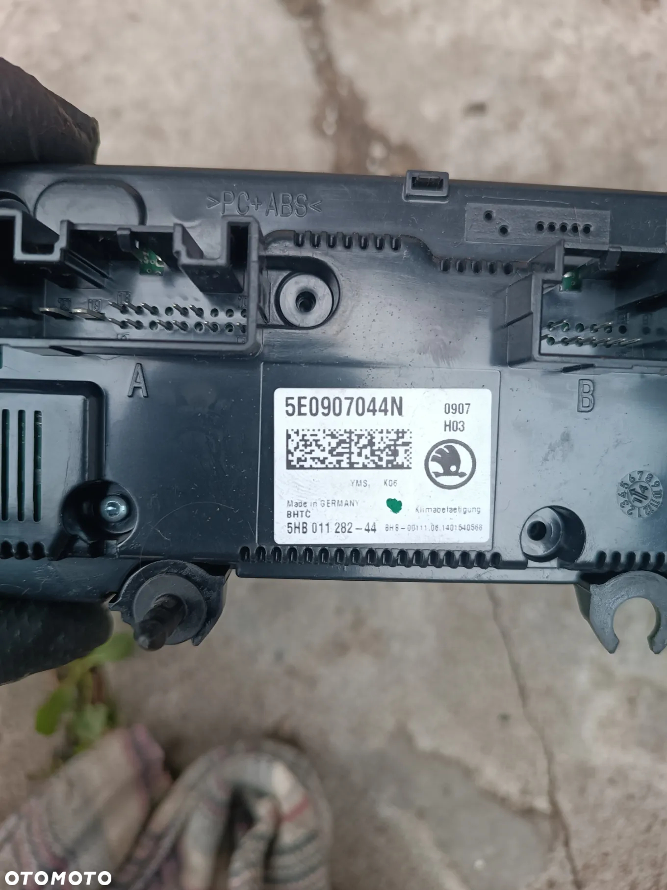 Skoda Octavia 3 III Panel Sterowania Nawiewu Klimatyzacji 5E0907044N - 5
