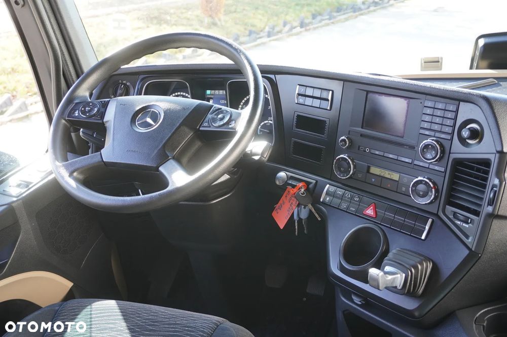 Mercedes-Benz Actros 1840 E6 4×2 / NOWA zabudowa Laweta 9,25 m / Kabina salonka - 23