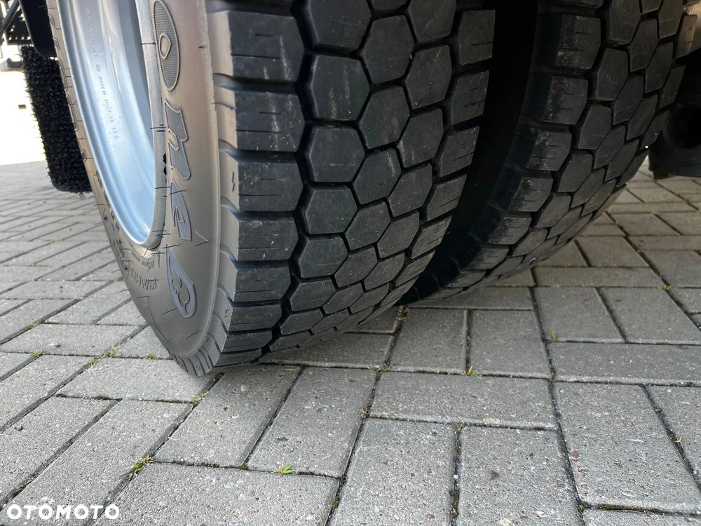 Mercedes-Benz ATEGO - 24