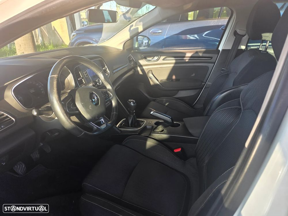 Renault Mégane Sport Tourer 1.5 dCi Limited - 10