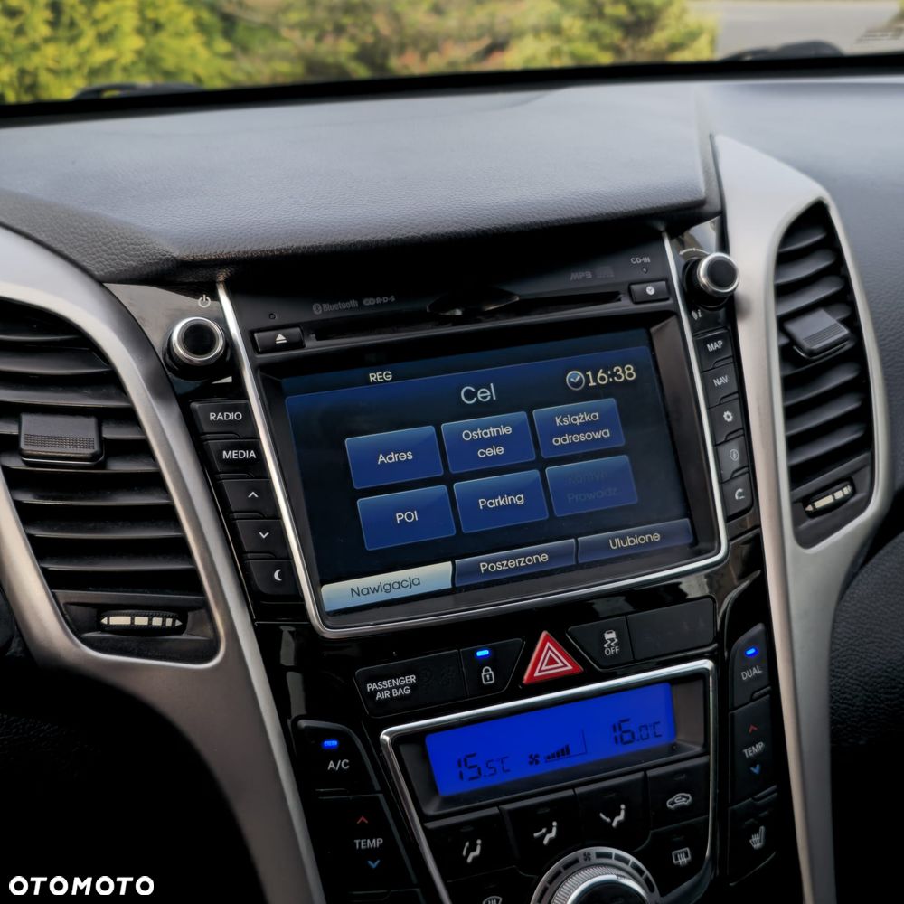 Hyundai i30 1.6 Automatik Style - 32
